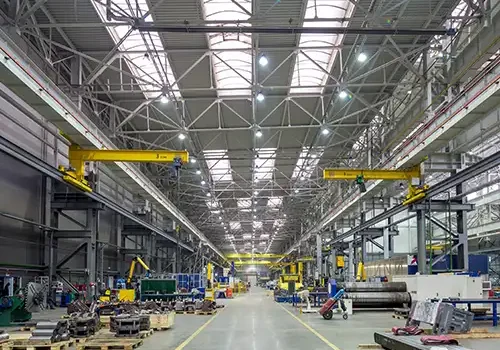 An image of the interior of a giant warehouse.